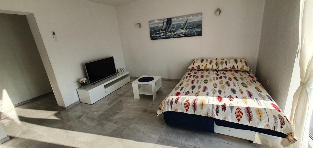 Apartmani Naomi&Leo Zengg Kültér fotó
